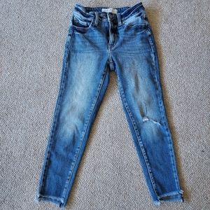 KanCan Stretch Capri Jeans